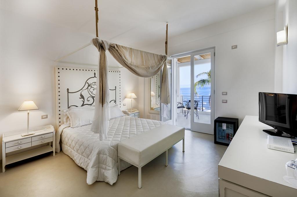 Hotel Villa Enrica - Aeolian Charme Lipari  Eksteriør bilde